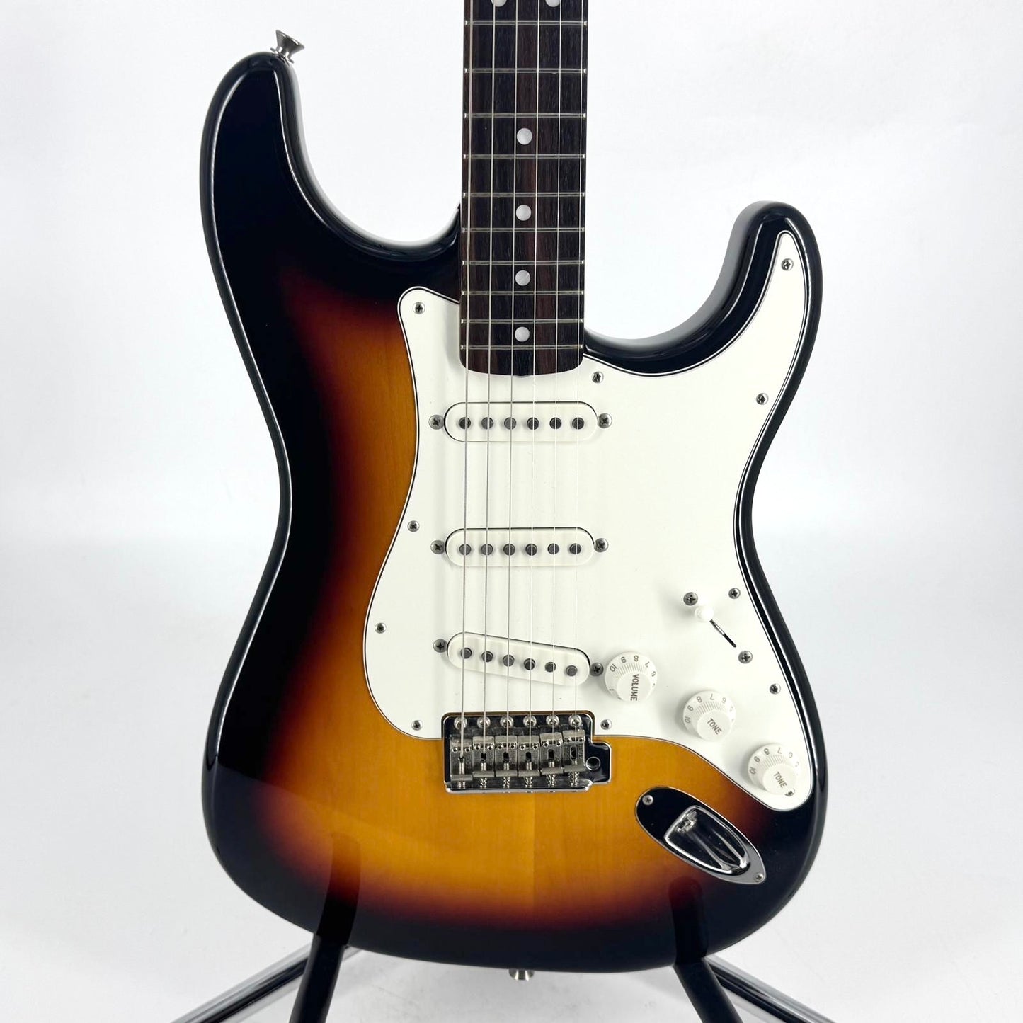 2021 Fender Japan Traditional Late 60's Stratocaster - 3-Colour Sunburst