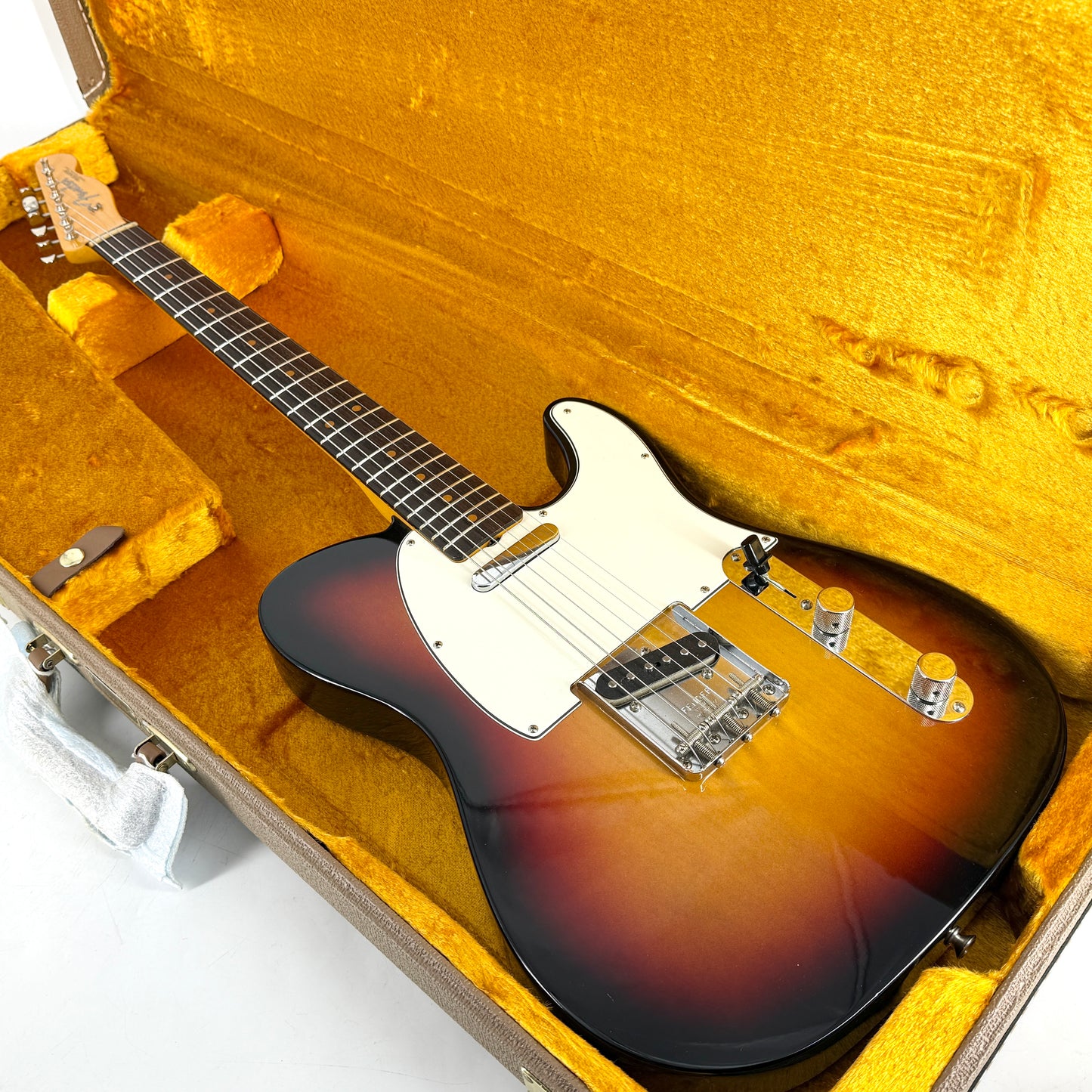 2022 Fender American Vintage II ’63 Telecaster - 3 Tone Sunburst