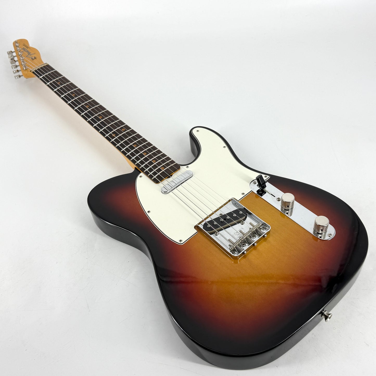 2022 Fender American Vintage II ’63 Telecaster - 3 Tone Sunburst