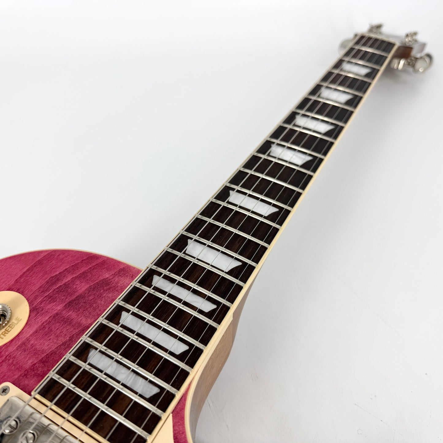 2023 Gibson Les Paul Standard 60’s Figured – Translucent Fuchsia