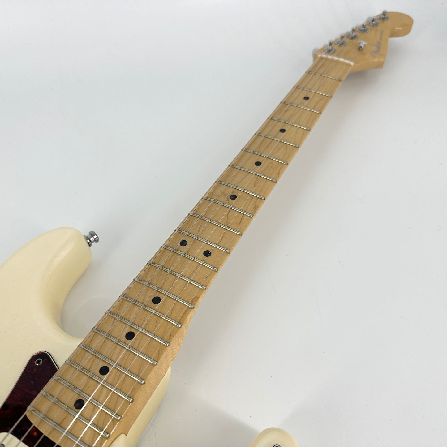 2011 Fender American Deluxe Stratocaster – Olympic Pearl
