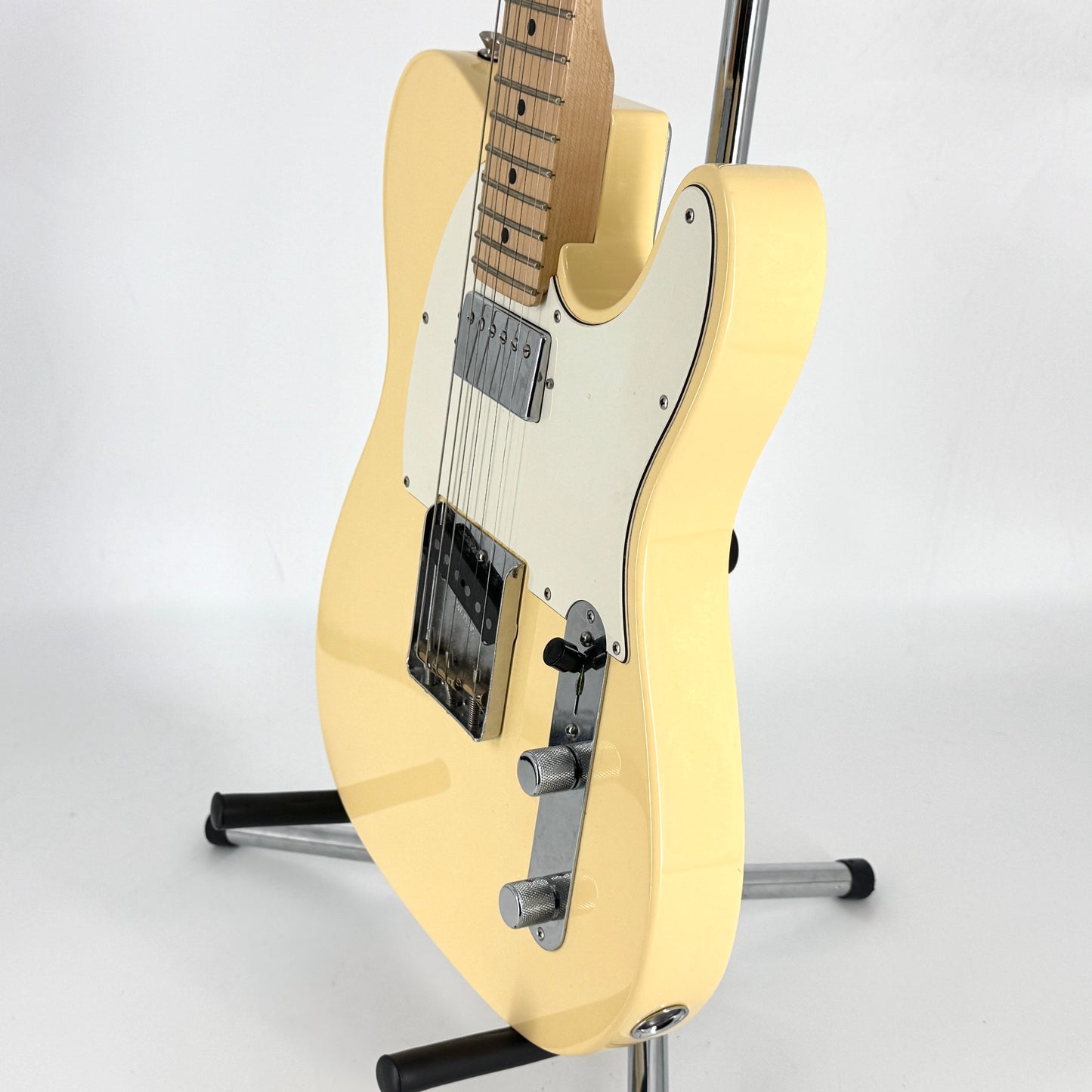 2020 Fender American Performer Telecaster Hum – Vintage White