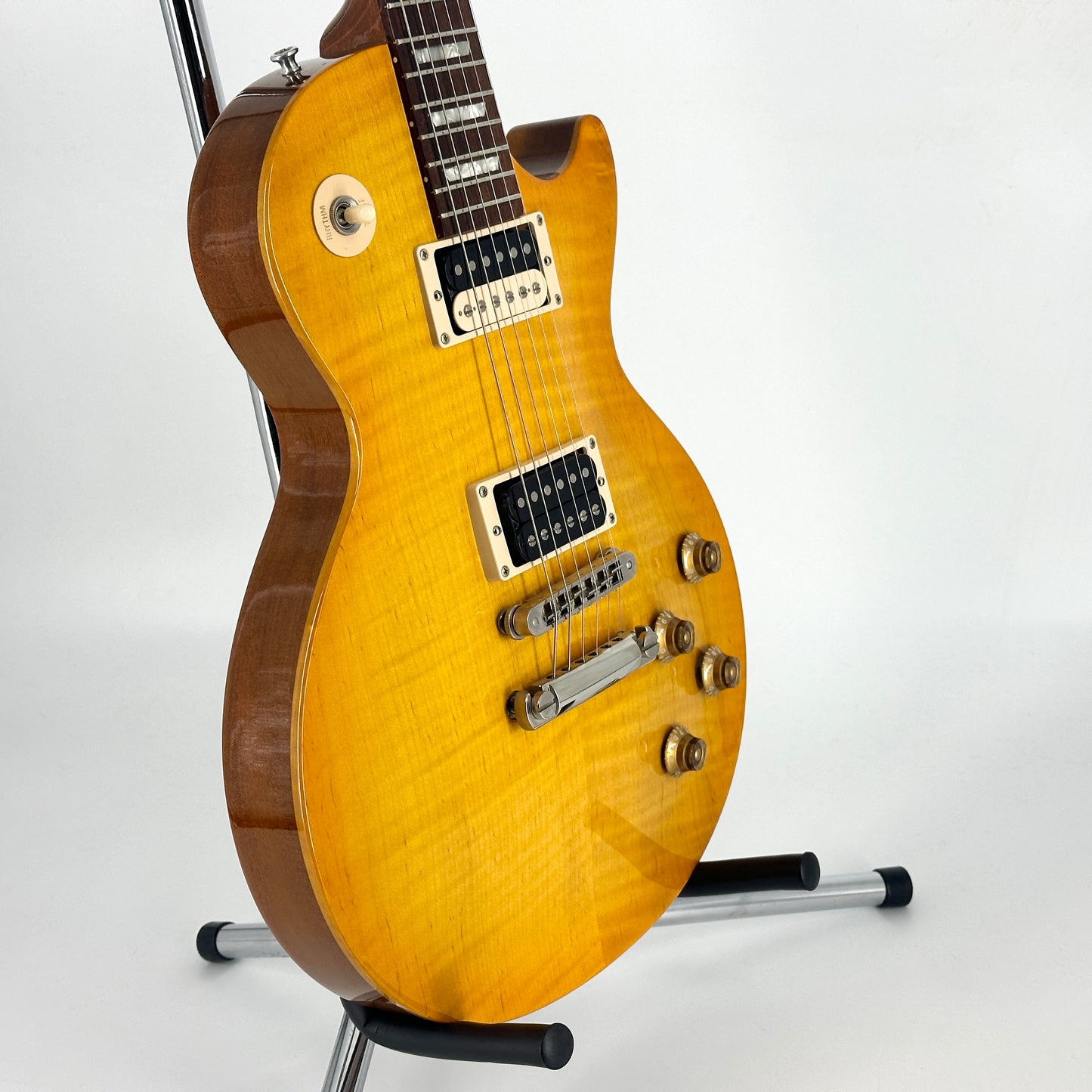 2000 Gibson Gary Moore Signature Les Paul – Lemon Burst
