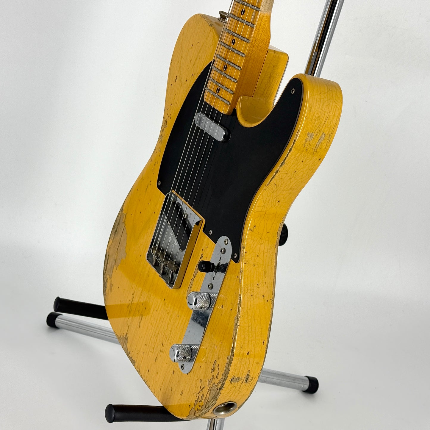 2019 Fender Custom Shop ’52 Heavy Relic Telecaster – Butterscotch Blonde