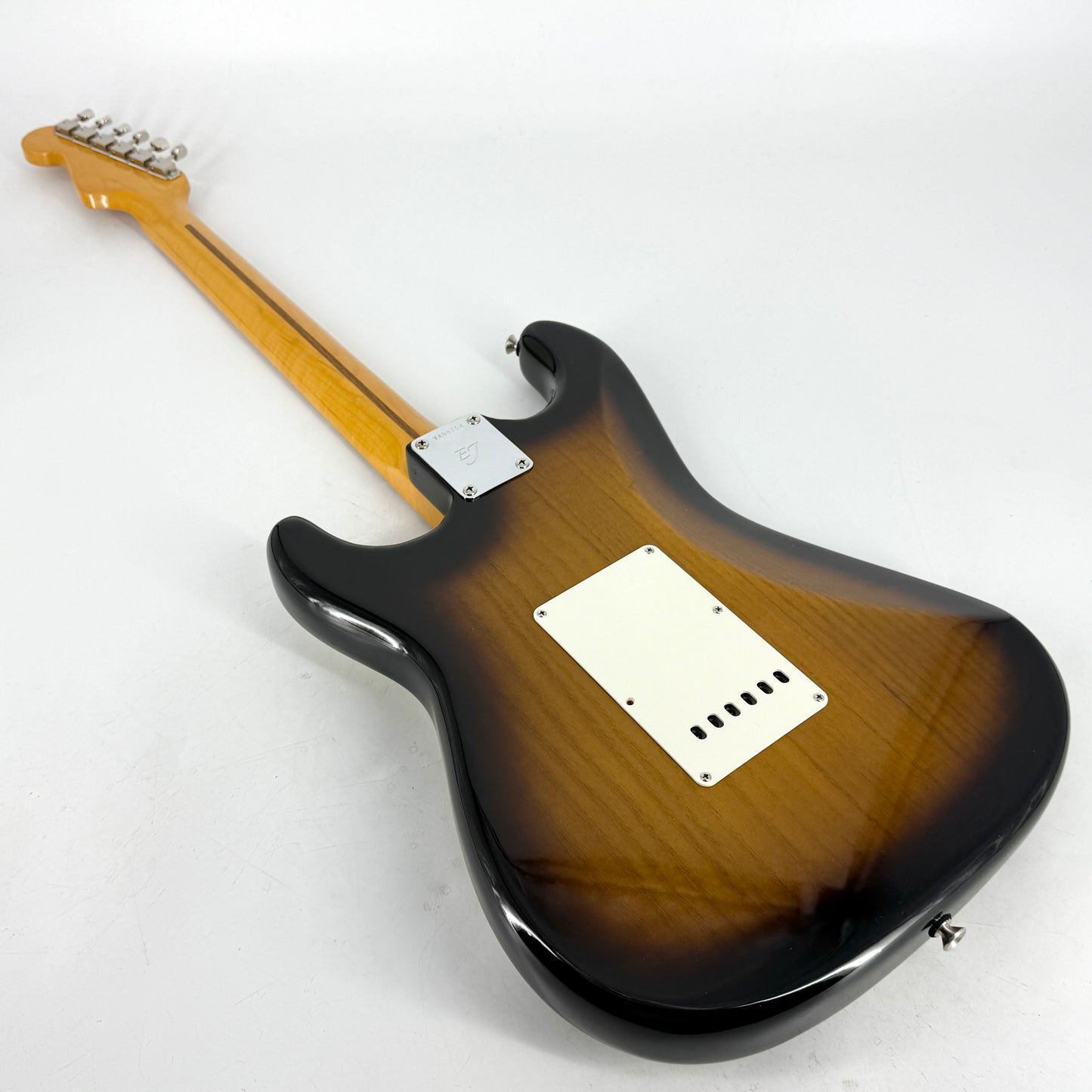 2021 Fender Eric Johnson 1954 Virginia Stratocaster - 2 Tone Sunburst