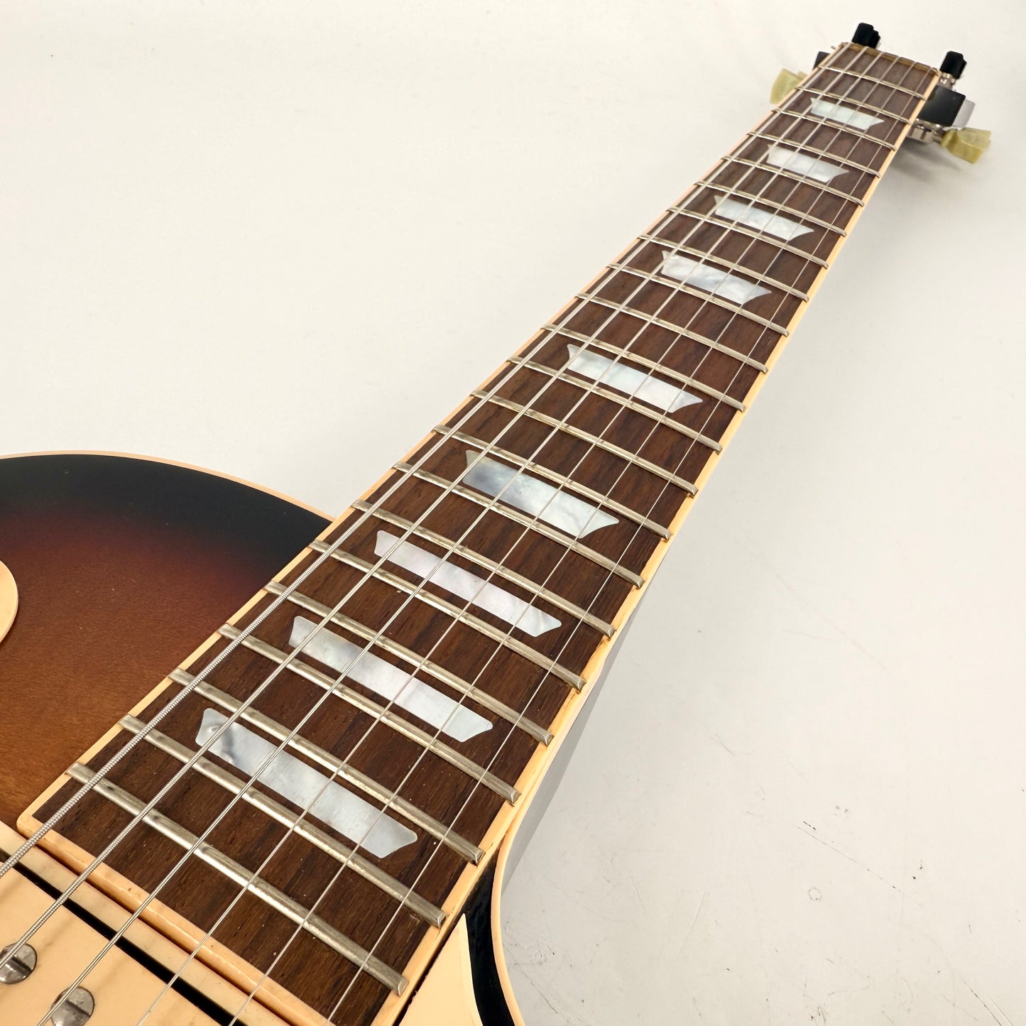 2015 Gibson Les Paul Classic - Vintage Sunburst