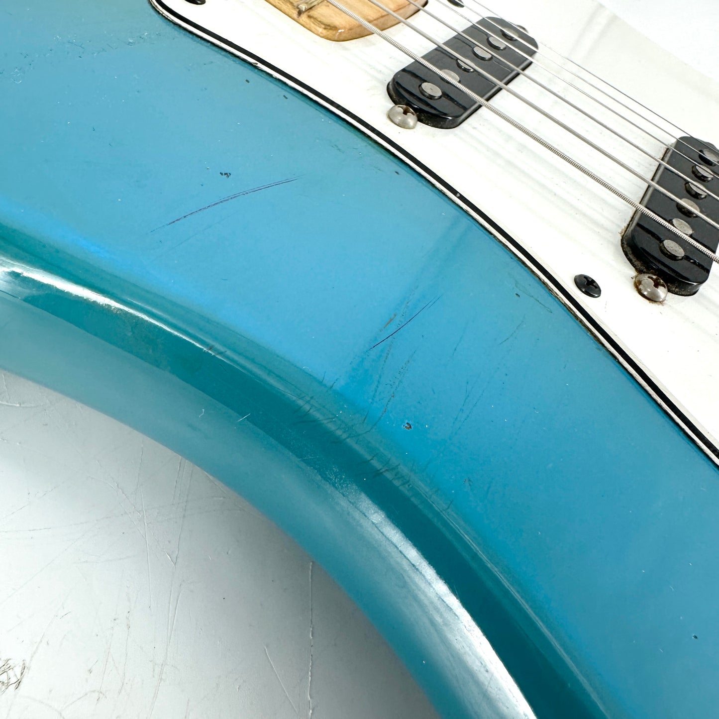 1981 Fender American International Series Stratocaster – Maui Blue