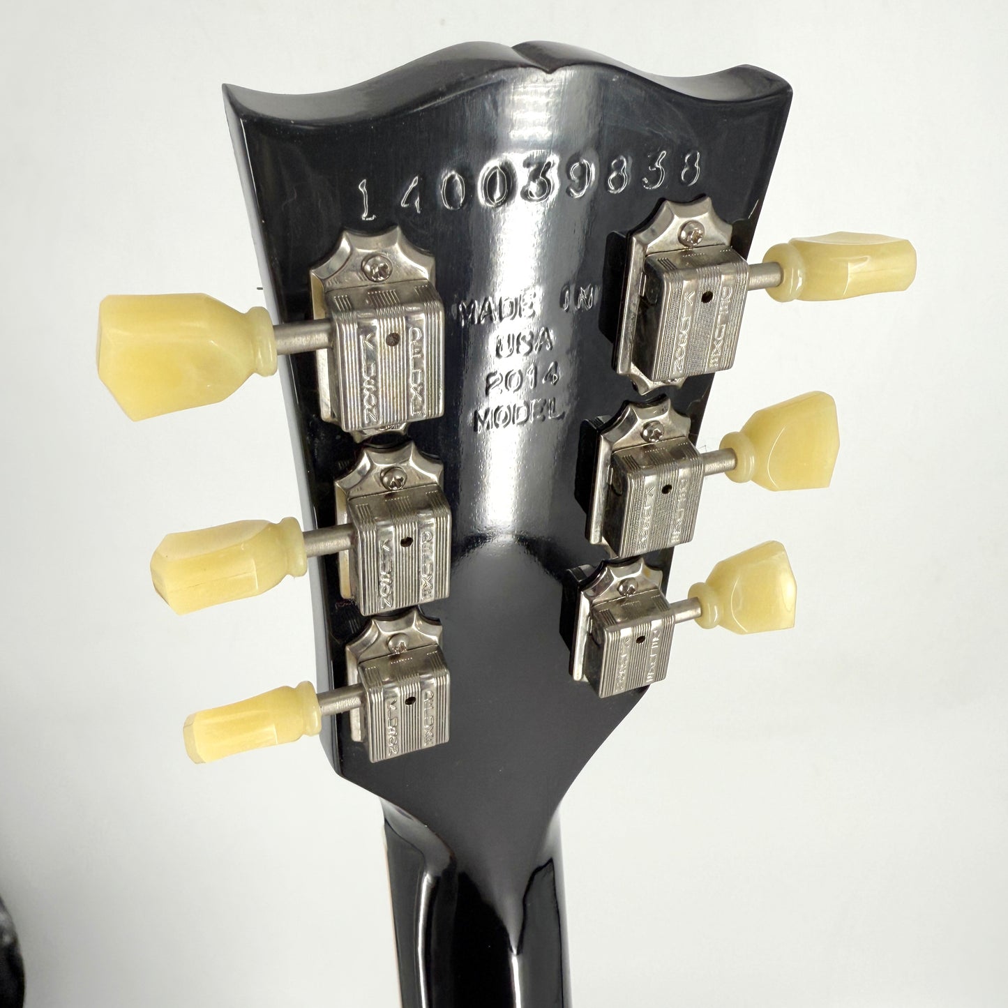 2014 Gibson Les Paul Classic - Ebony