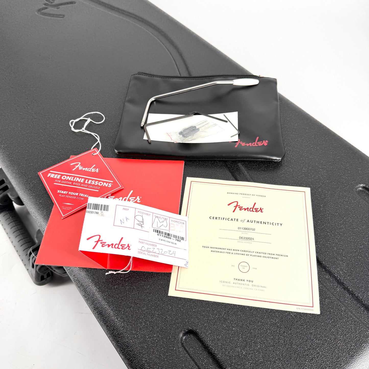 2023 Fender Limited Edition American Professional II Stratocaster Solid Rosewood Neck - Lake Placid Blue