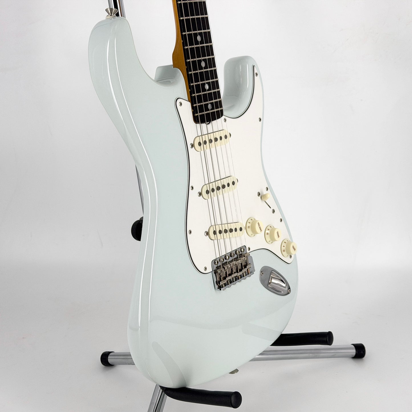 2025 Fender American Vintage II 1965 Stratocaster - Sonic Blue