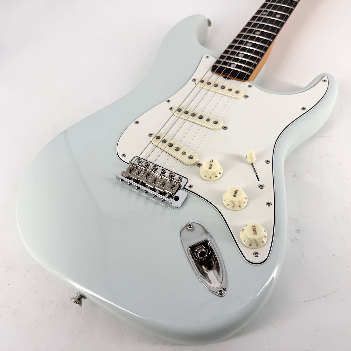 2025 Fender American Vintage II 1965 Stratocaster - Sonic Blue