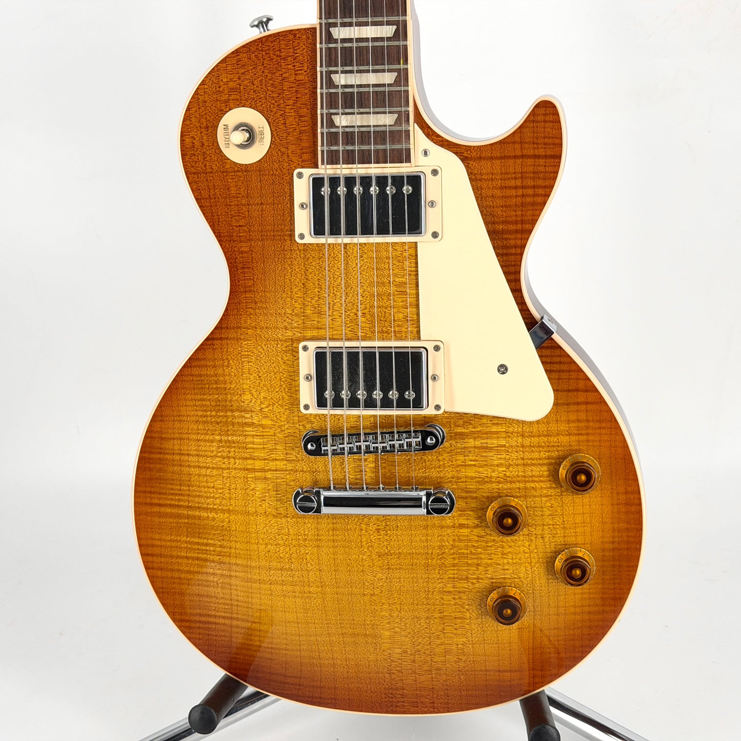 2016 Gibson Les Paul Standard Plus – Light Burst