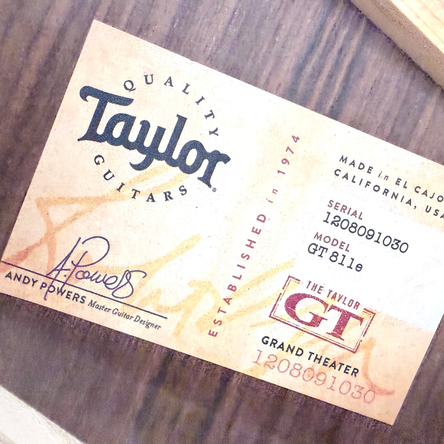 2021 Taylor GT811e - Natural