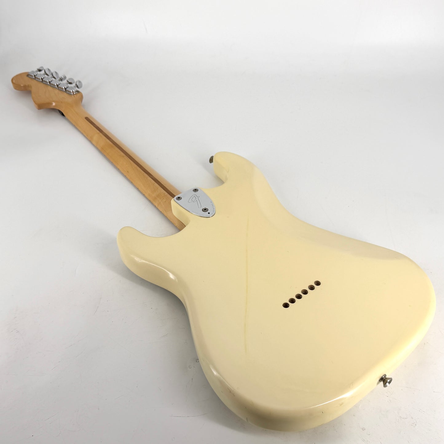 1977 Fender American Stratocaster – Olympic White