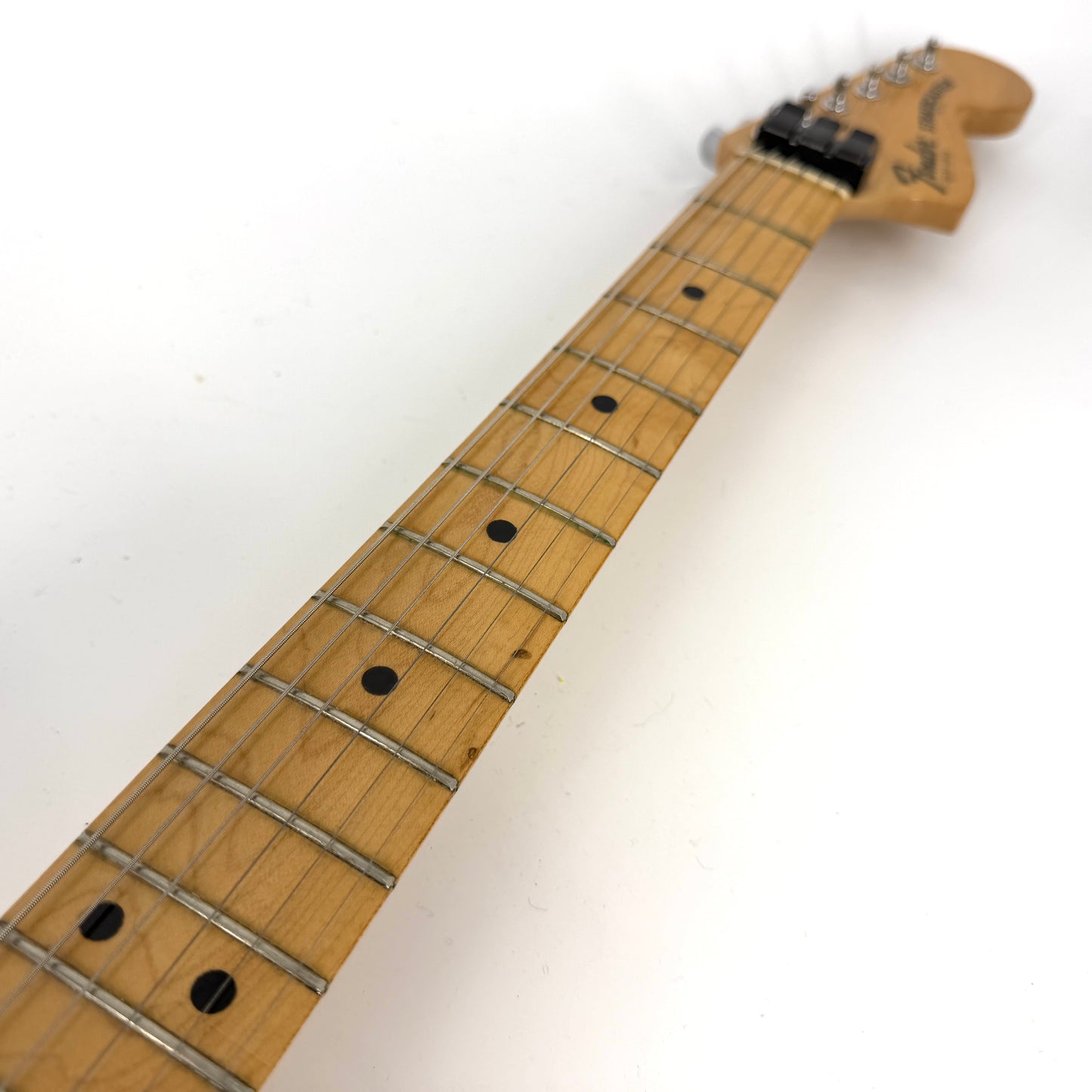 1977 Fender American Stratocaster – Olympic White