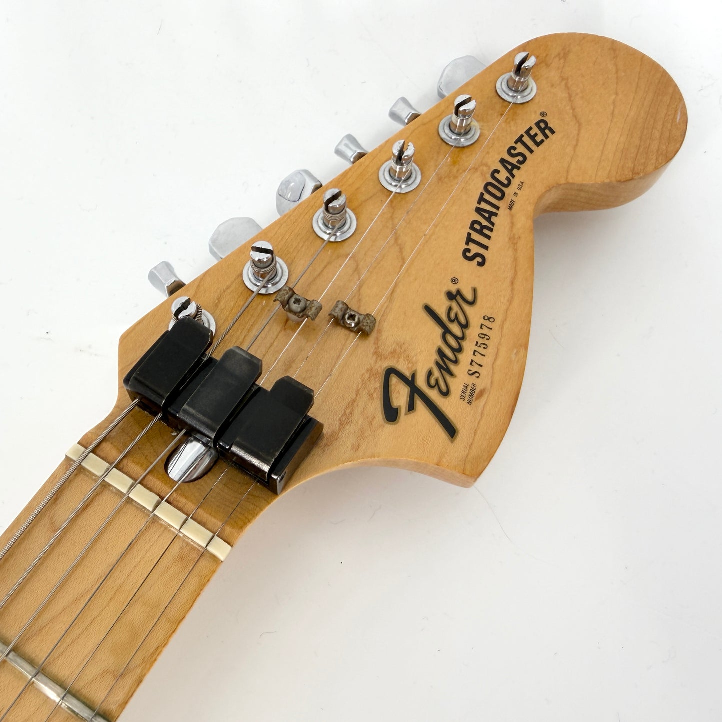 1977 Fender American Stratocaster – Olympic White