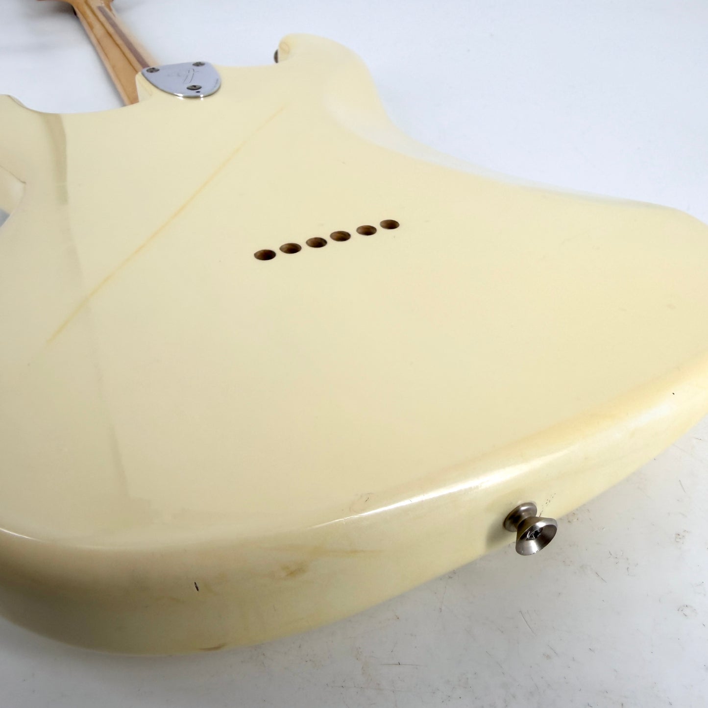 1977 Fender American Stratocaster – Olympic White