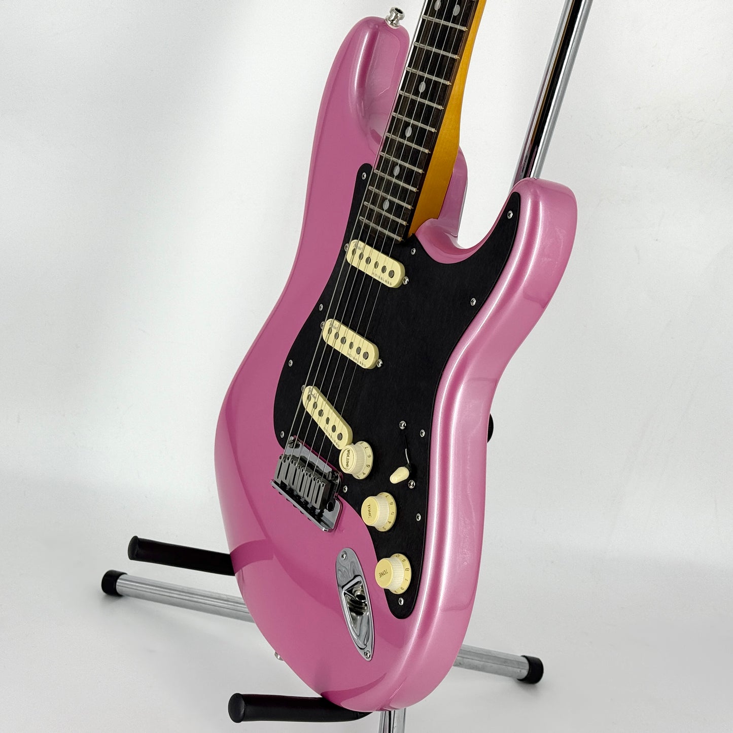 2023 Fender Limited Edition American Ultra Stratocaster - Bubble Gum Metallic