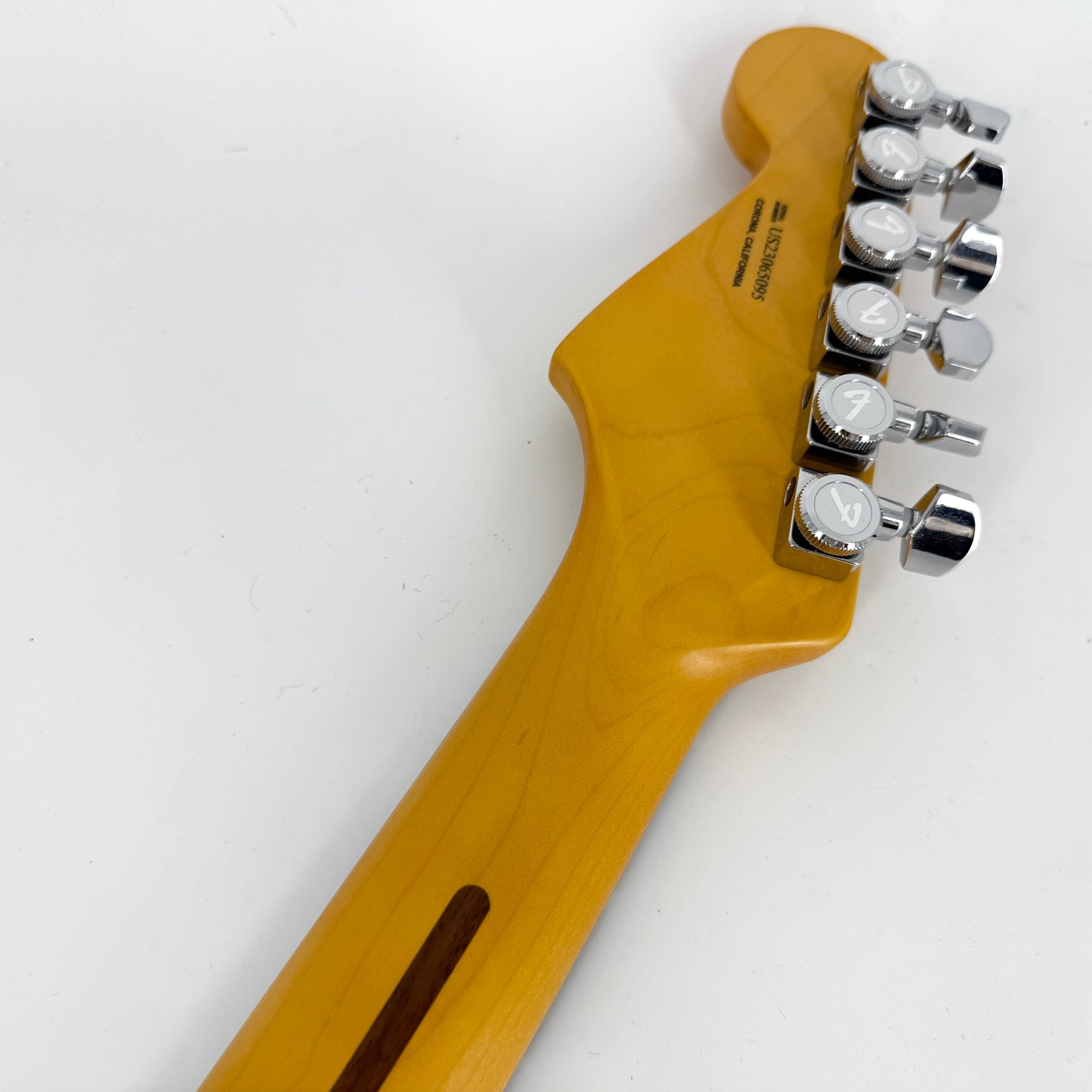 2023 Fender Limited Edition American Ultra Stratocaster - Bubble Gum Metallic