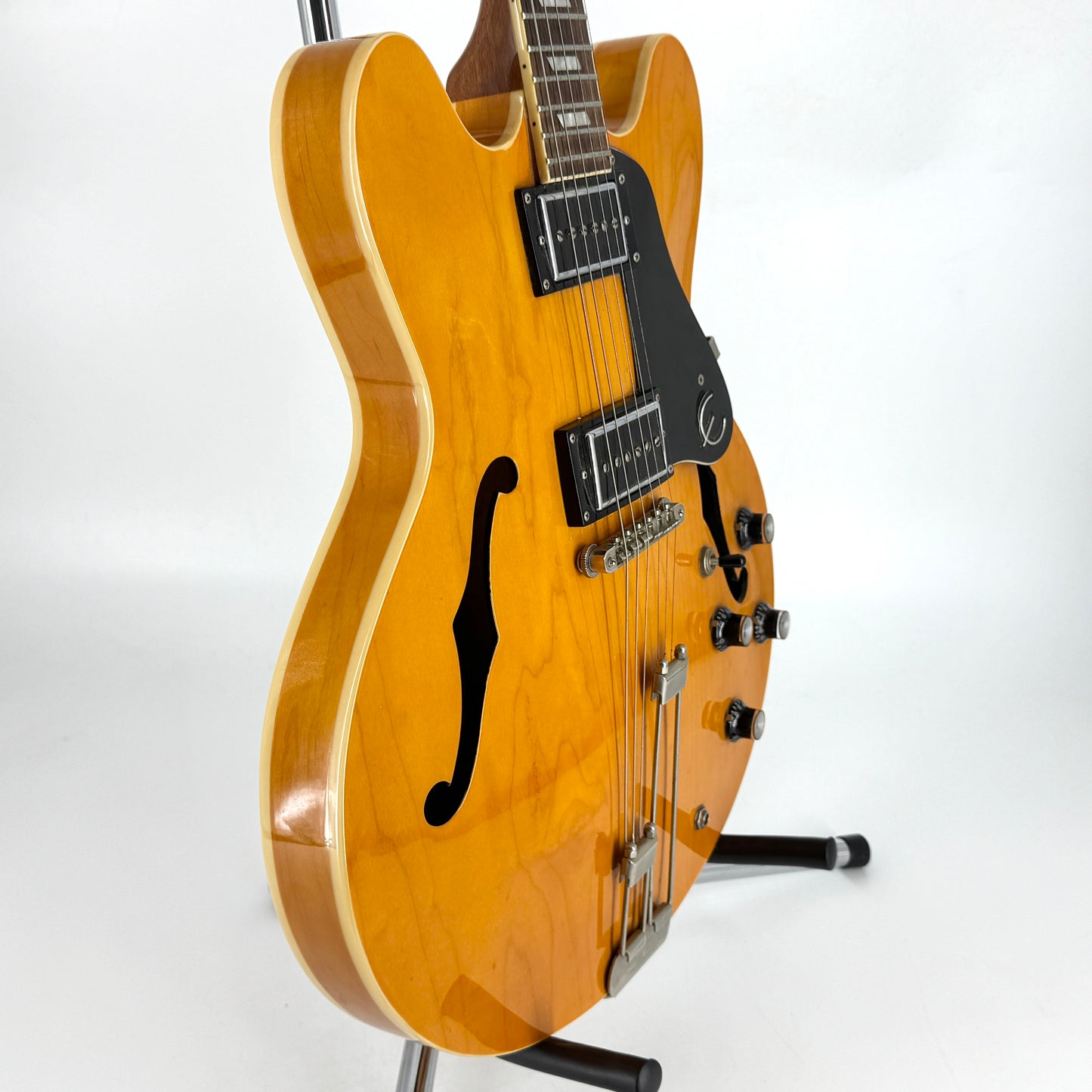 2011 Epiphone Nick Valensi Signature Riviera P94 – Antique Natural