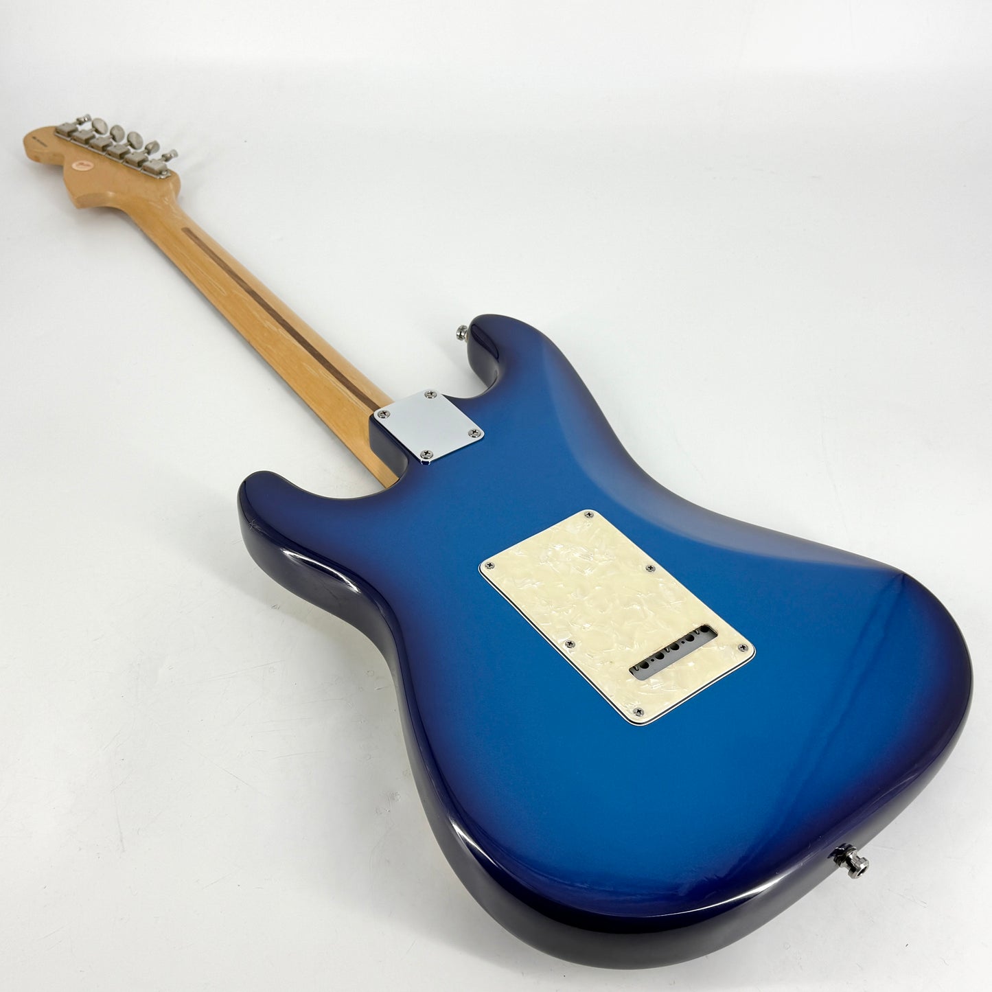 1996 Fender Bonnie Raitt Signature Stratocaster - Desert Sunset