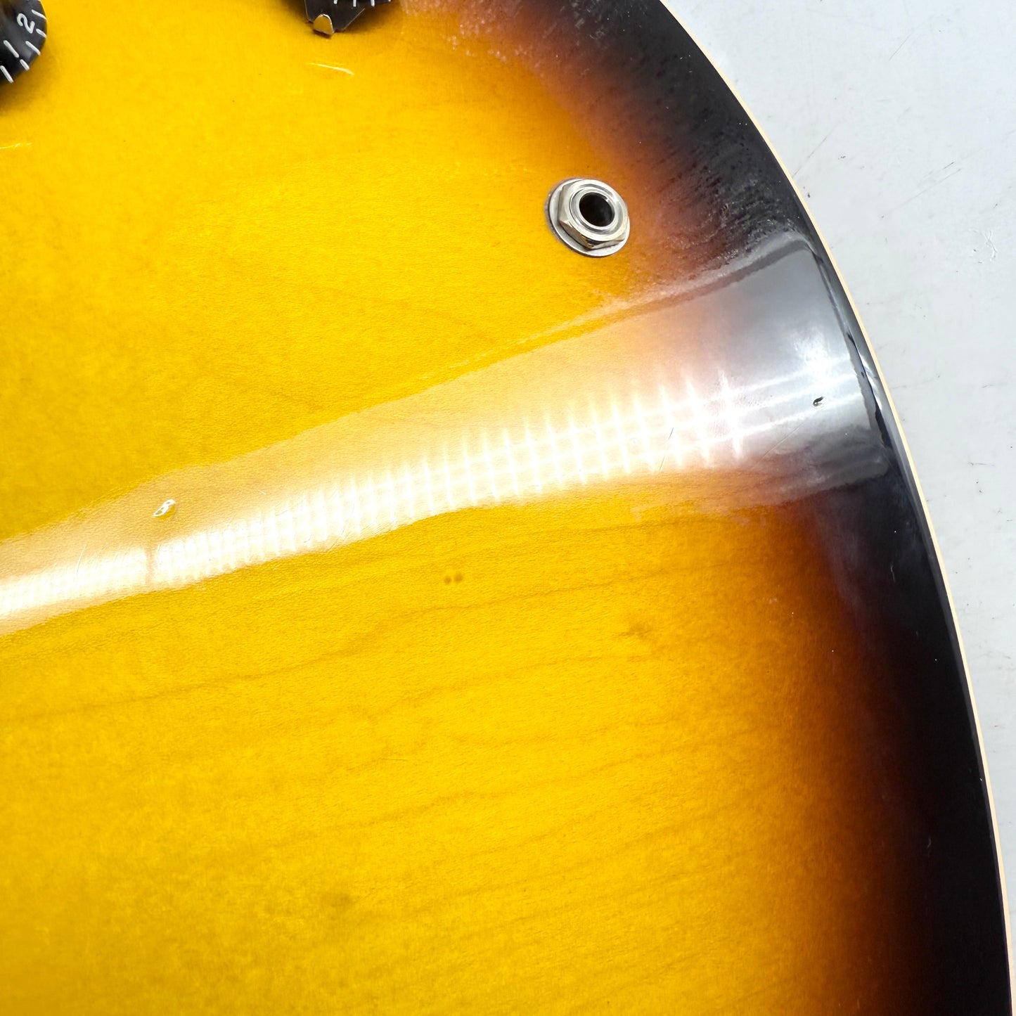 2008 Gibson ES-335 – Vintage Sunburst