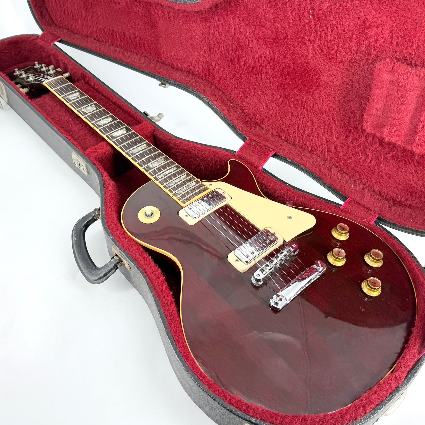 1976 Gibson Les Paul Deluxe – Wine Red