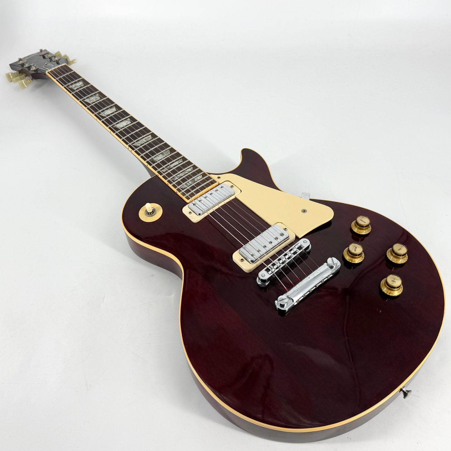 1976 Gibson Les Paul Deluxe – Wine Red