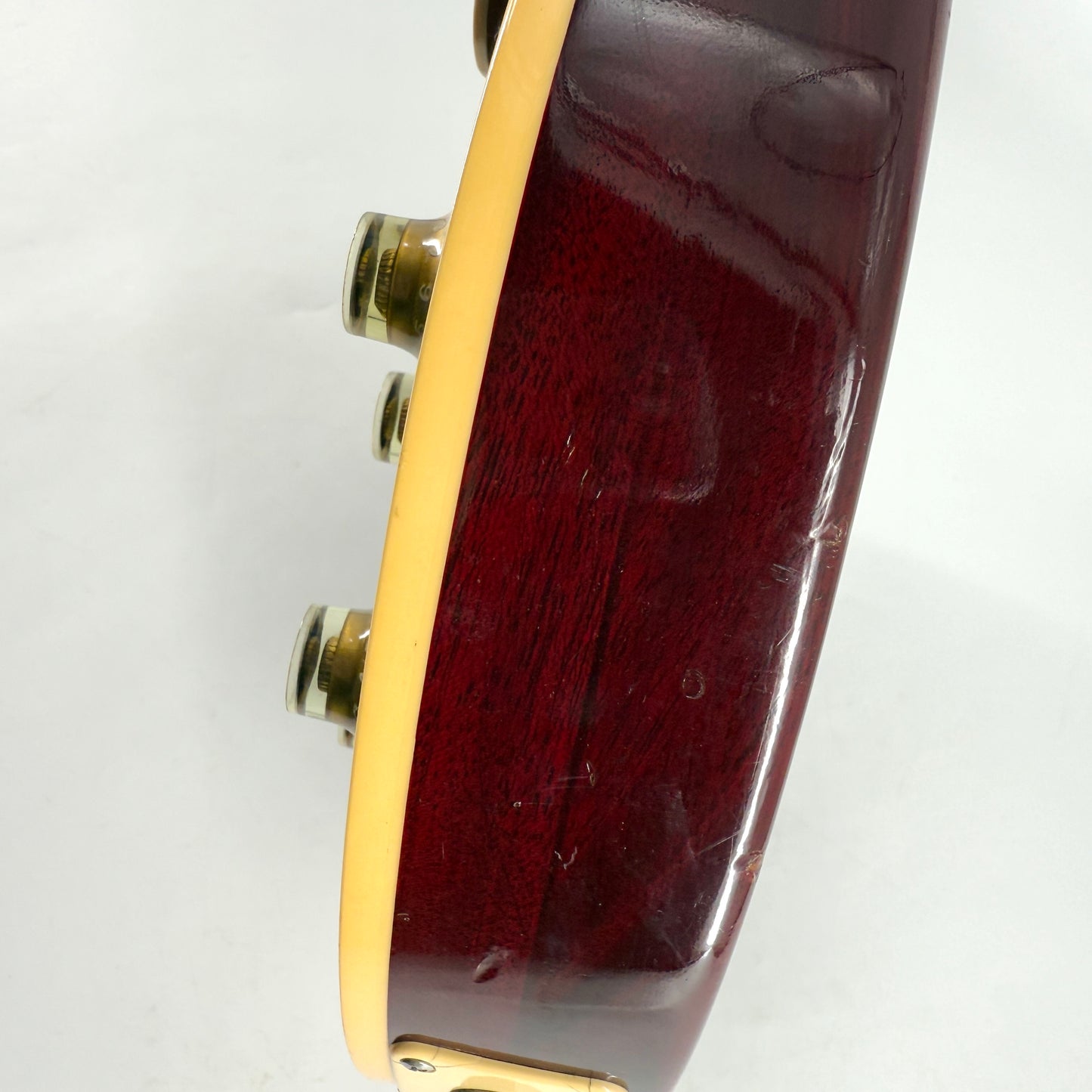 1976 Gibson Les Paul Deluxe – Wine Red