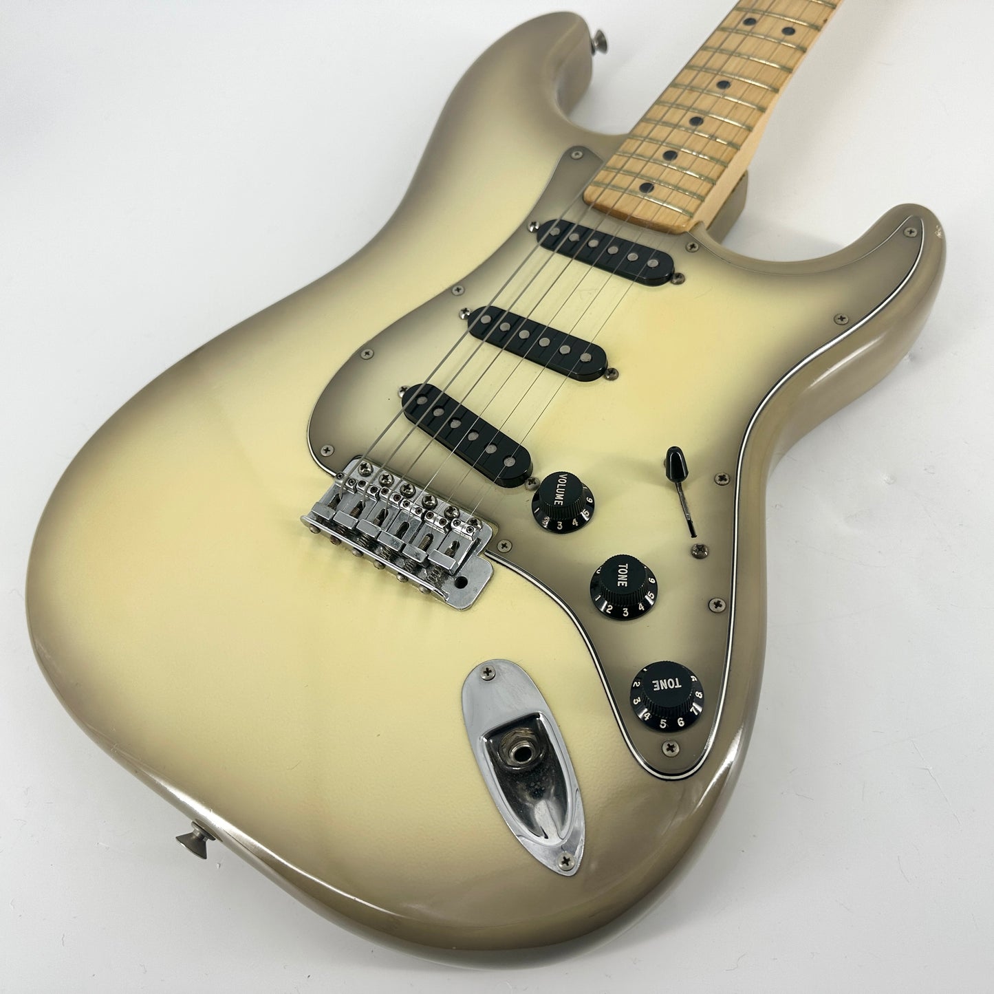 1979 Fender American Stratocaster – Antigua Burst