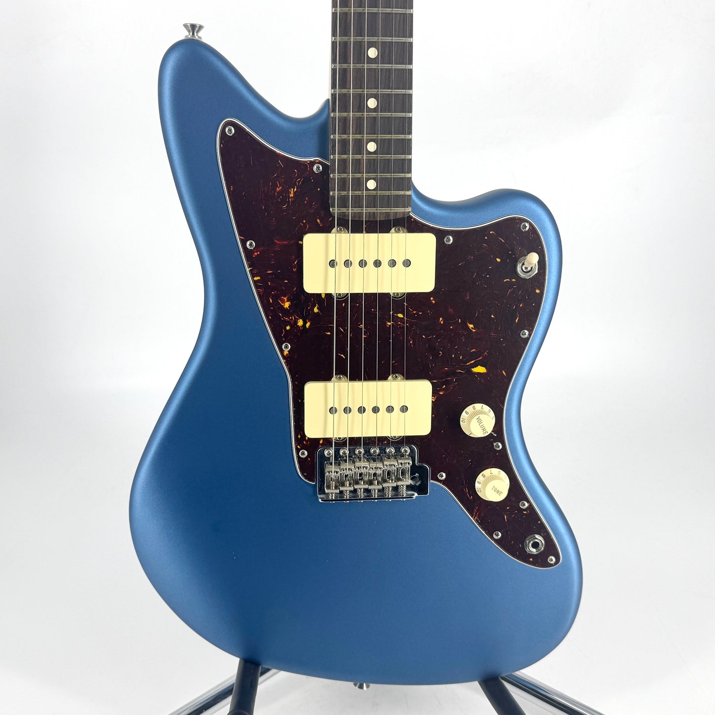 2023 Fender American Performer Jazzmaster – Lake Placid Blue