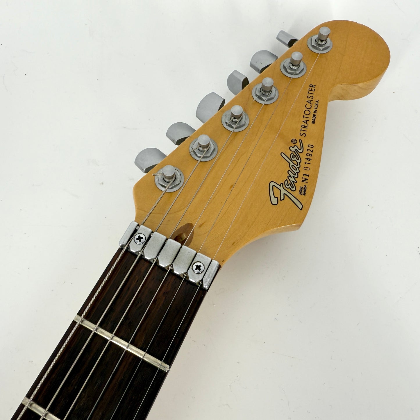 1991 Fender Strat Plus Deluxe Stratocaster – Lake Placid Blue