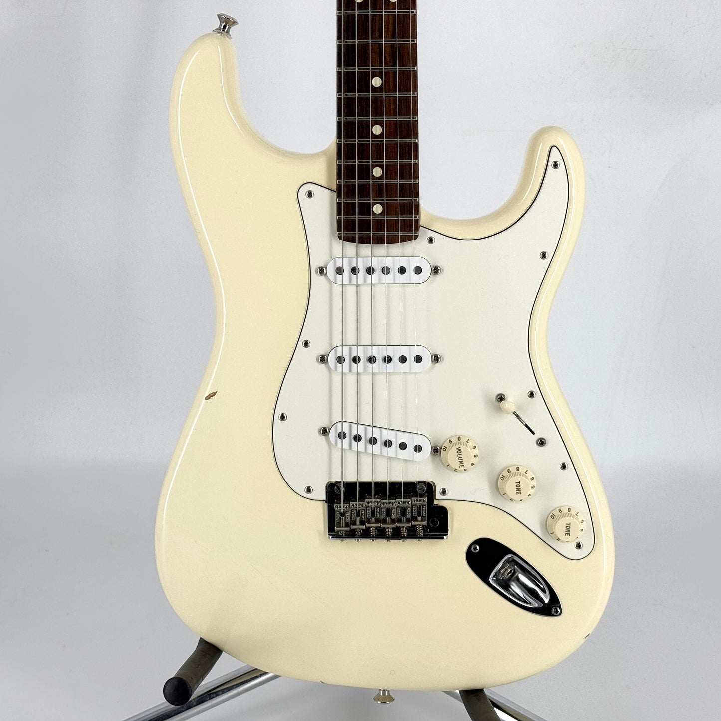 2012 Fender American Standard Stratocaster – Olympic White