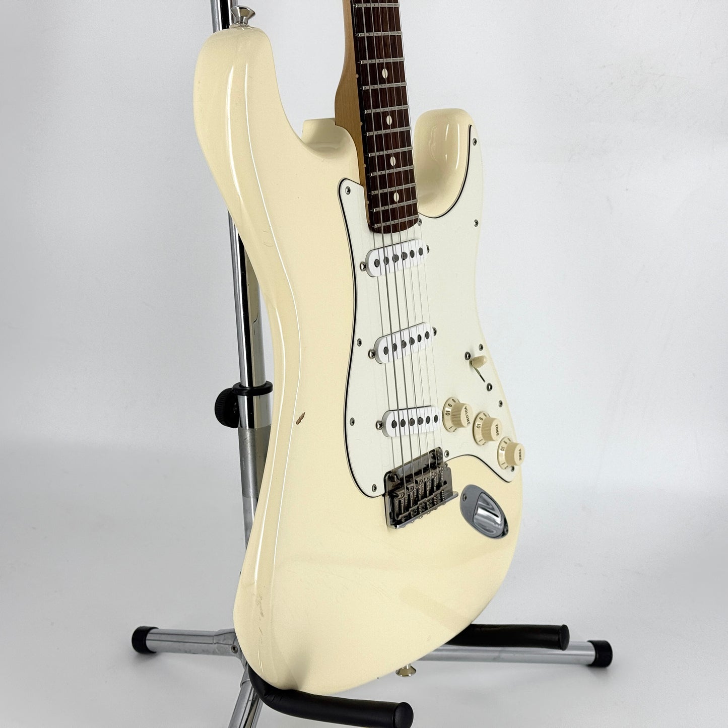2012 Fender American Standard Stratocaster – Olympic White