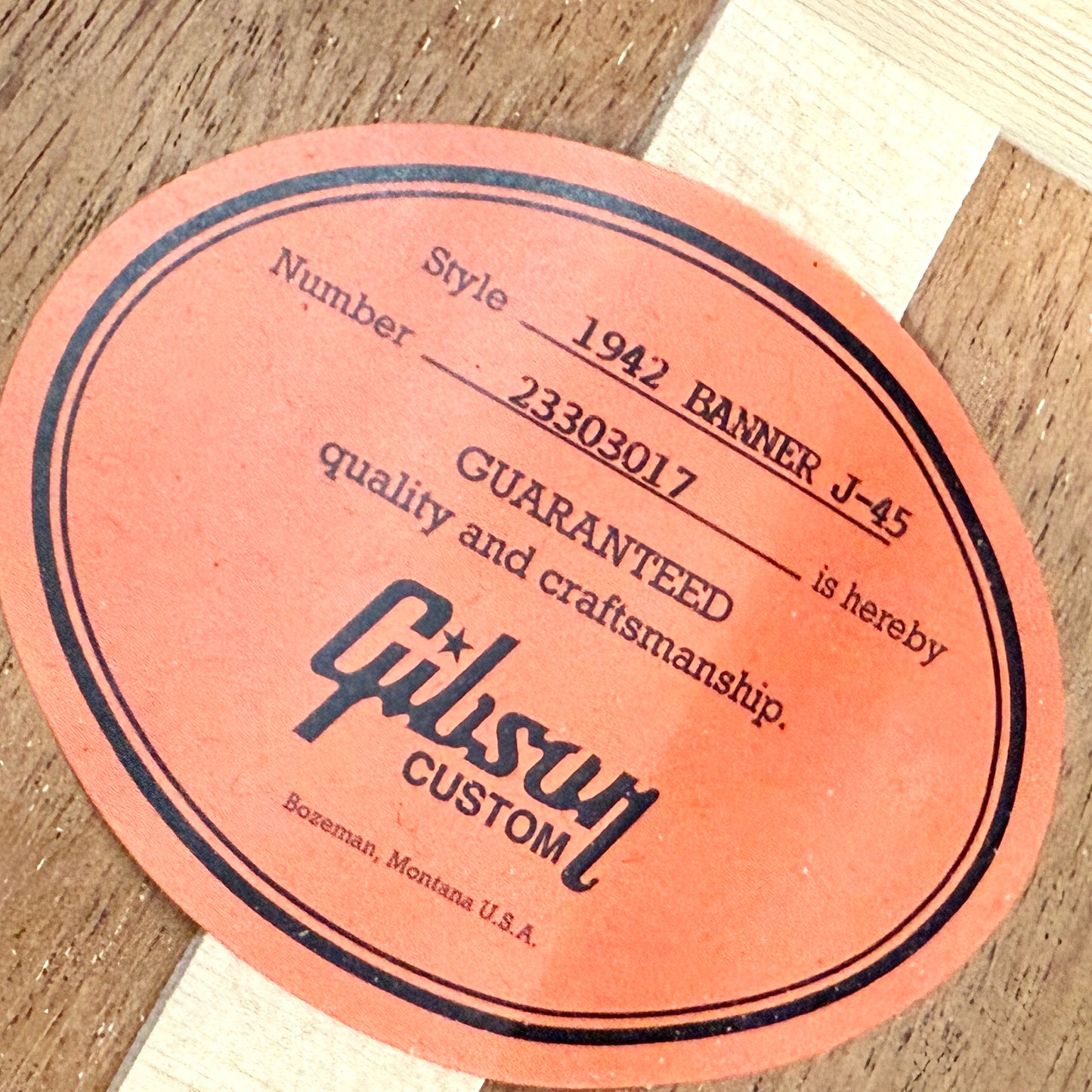 2023 Gibson 1942 Banner J-45 - Vintage Sunburst