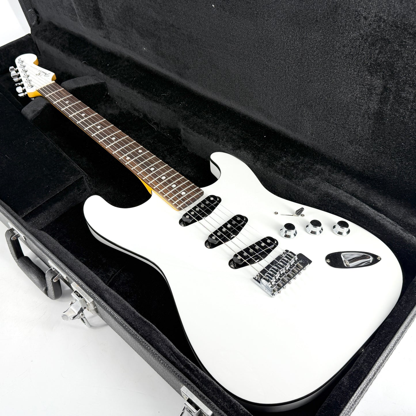 2023 Fender Japan Aerodyne Special Stratocaster - Bright White