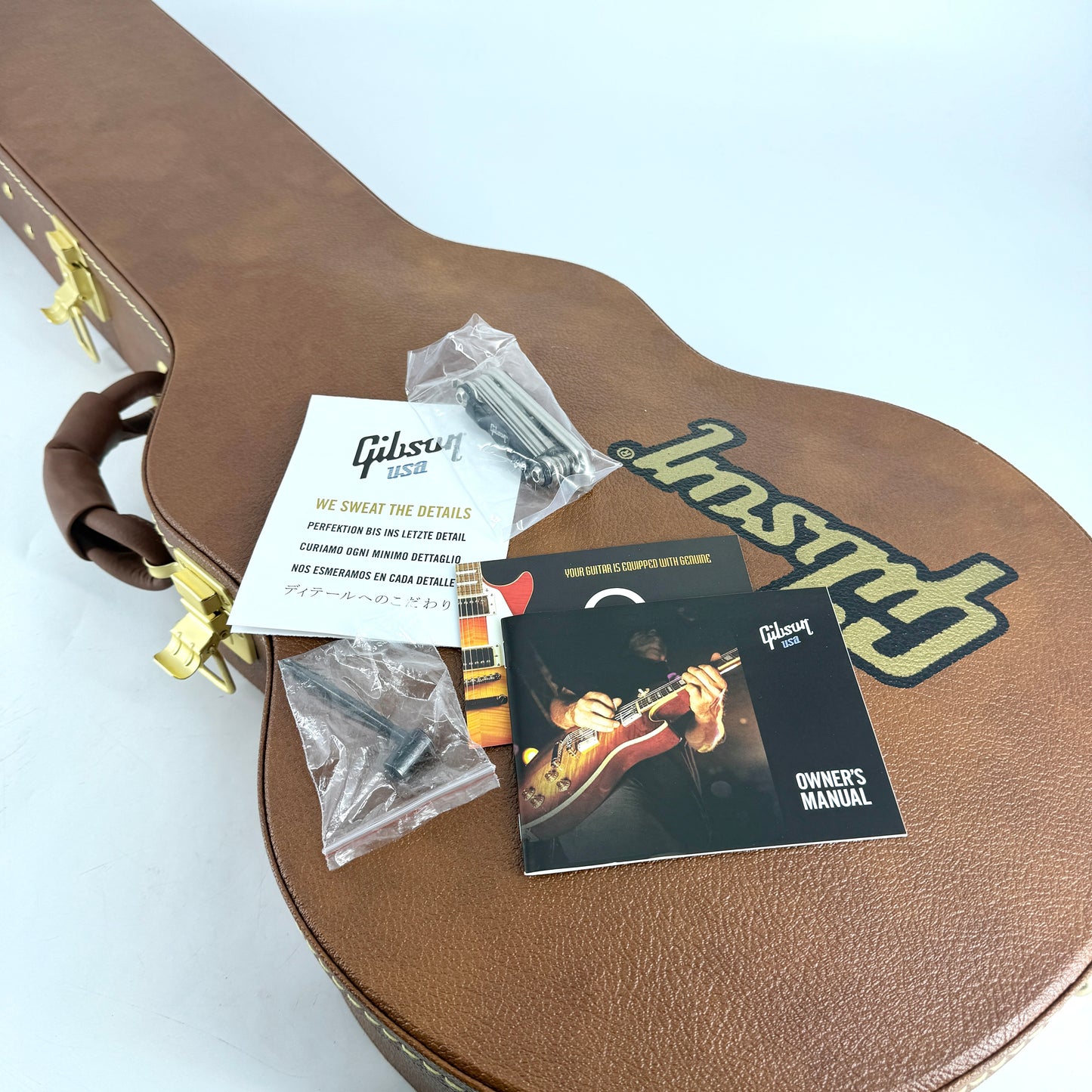 2021 Gibson Slash Les Paul Standard Victoria – Gold Top
