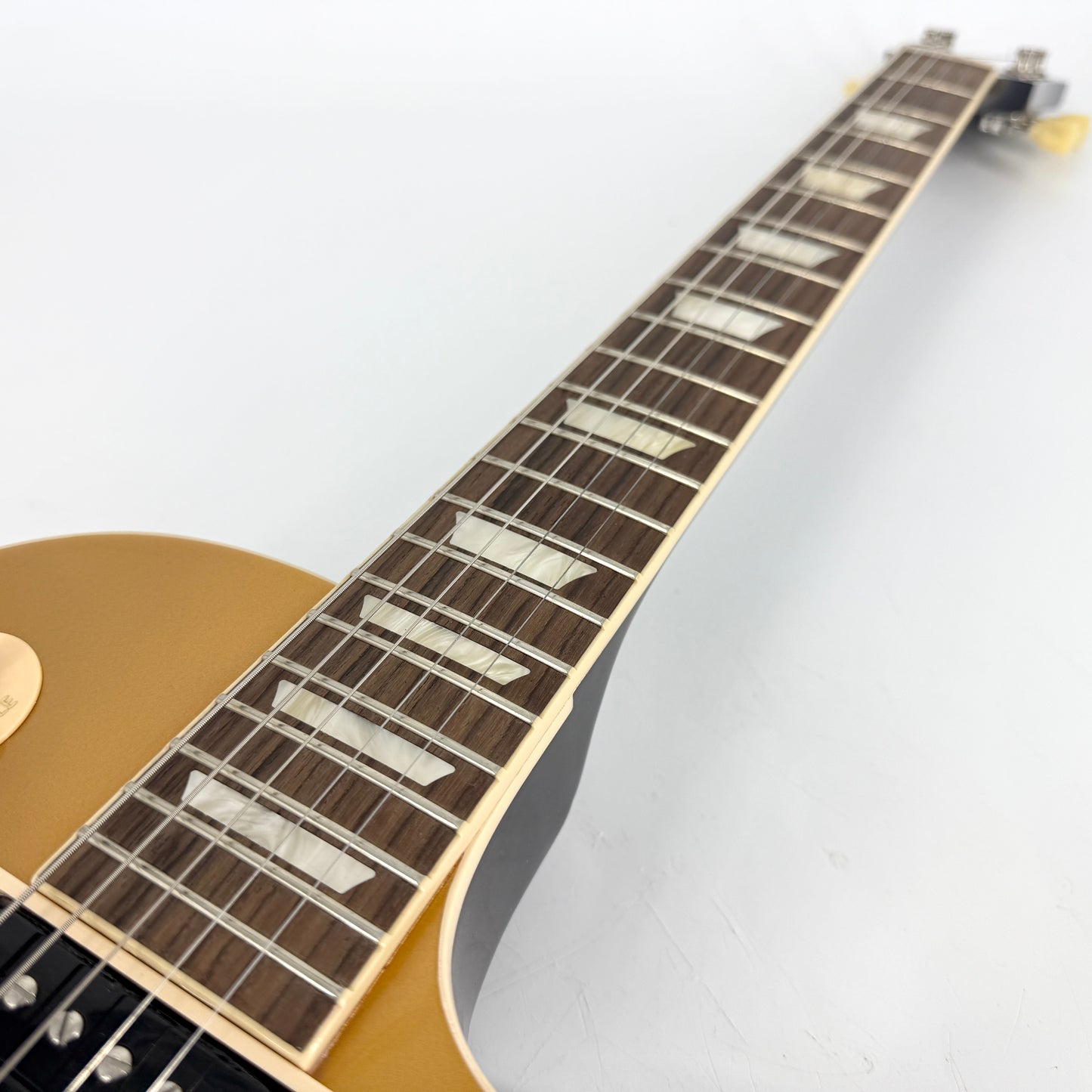 2021 Gibson Slash Les Paul Standard Victoria – Gold Top