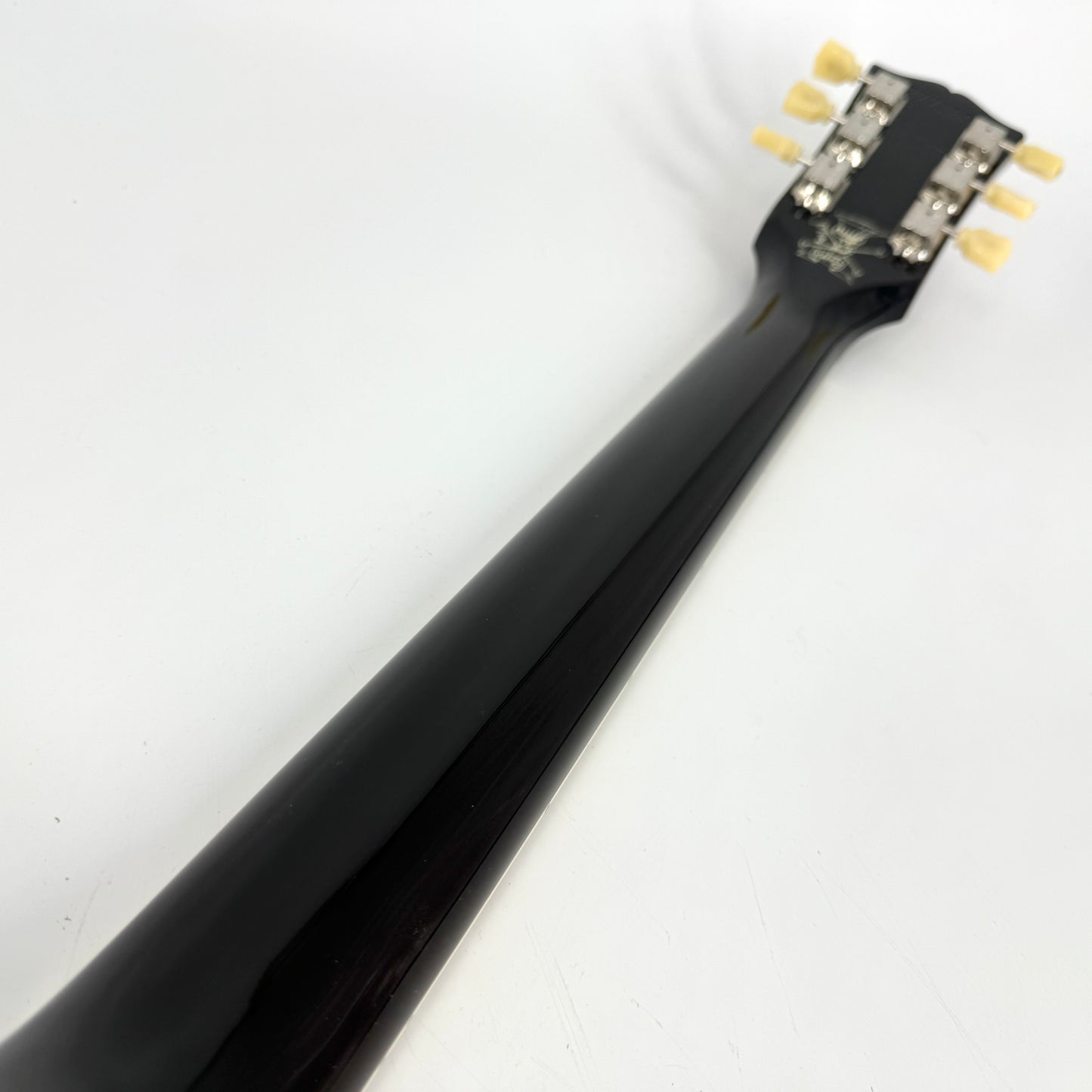 2021 Gibson Slash Les Paul Standard Victoria – Gold Top