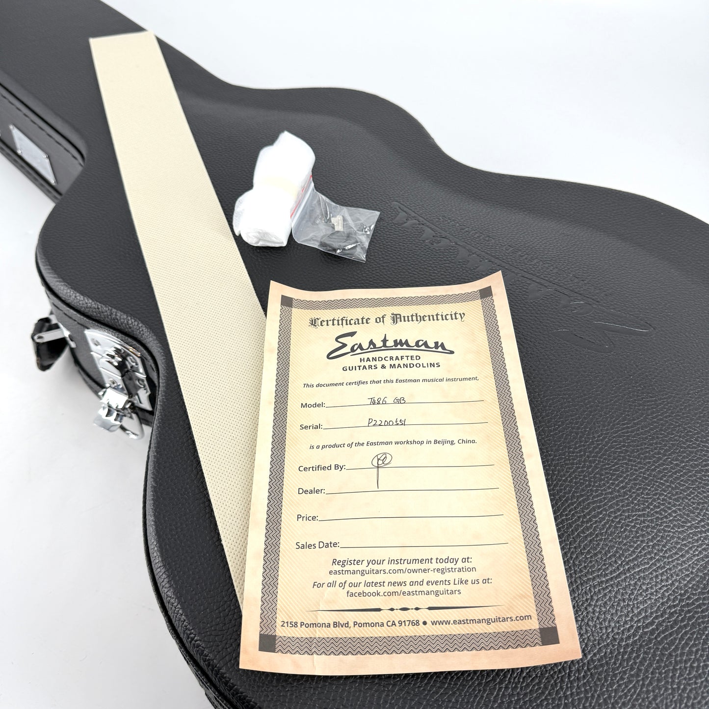 2022 Eastman T486 Thinline - Gold Burst