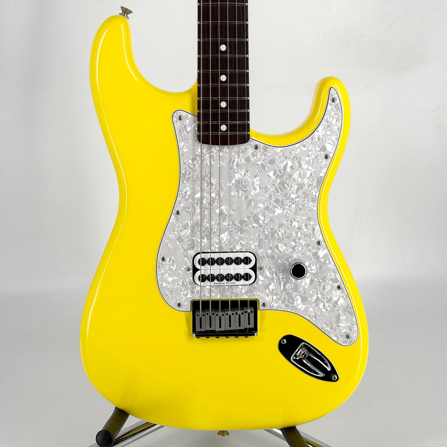 2023 Fender Tom Delonge Limited Edition Stratocaster – Graffiti Yellow