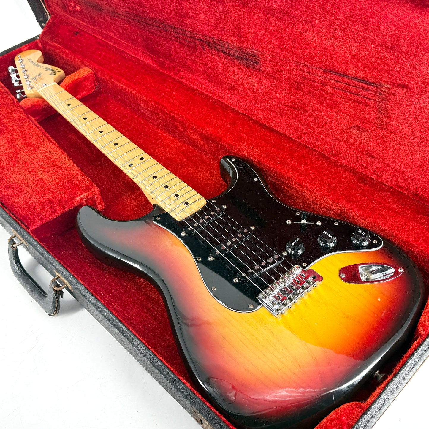 1977 Fender American Stratocaster – Sunburst