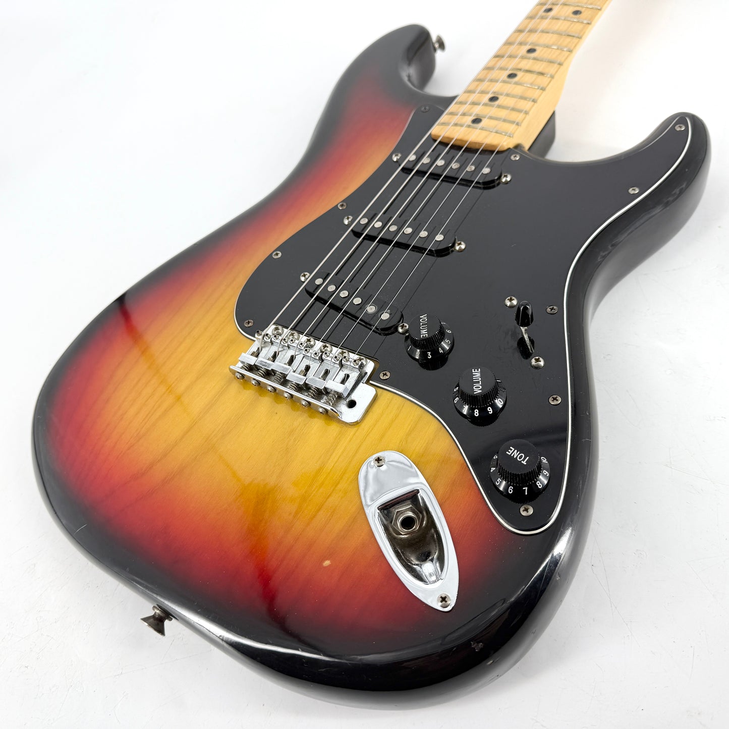 1977 Fender American Stratocaster – Sunburst