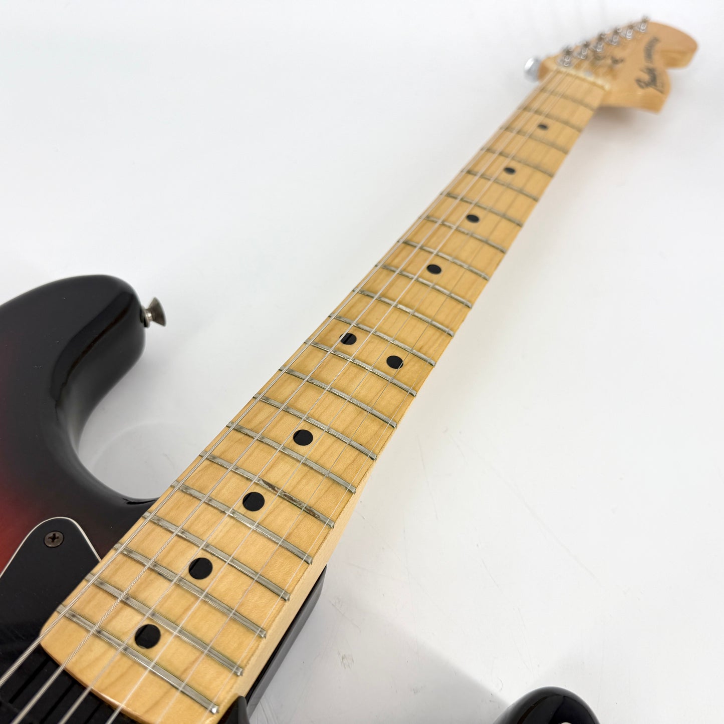 1977 Fender American Stratocaster – Sunburst