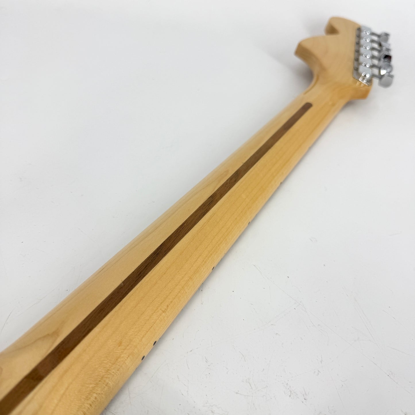 1977 Fender American Stratocaster – Sunburst