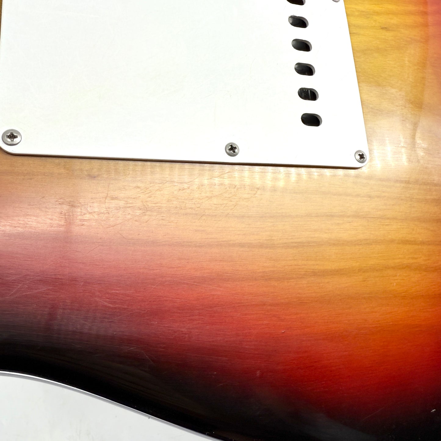 1977 Fender American Stratocaster – Sunburst