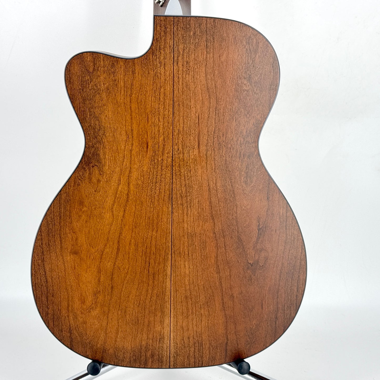 2021 Martin OMC-16E – Natural