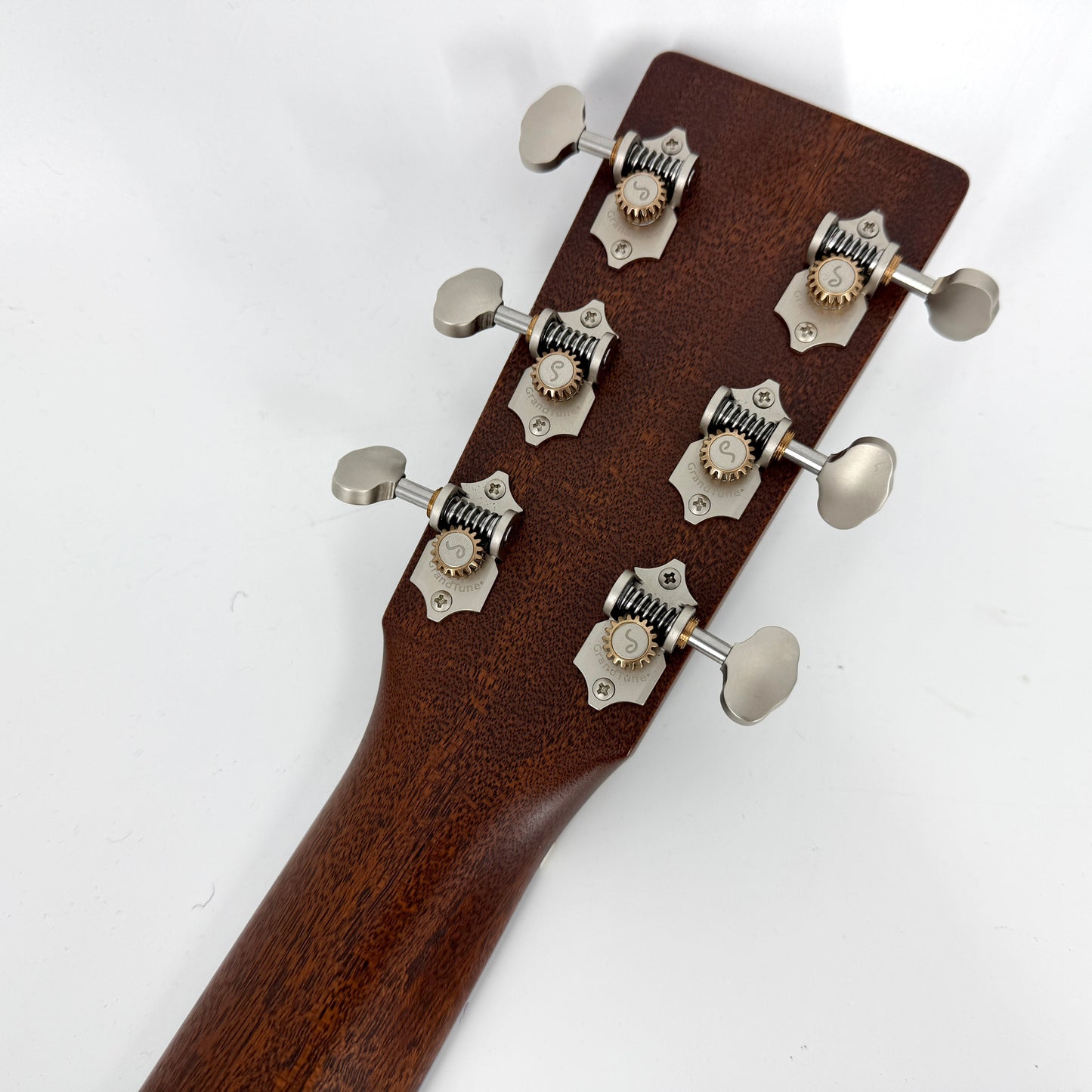 2021 Martin OMC-16E – Natural