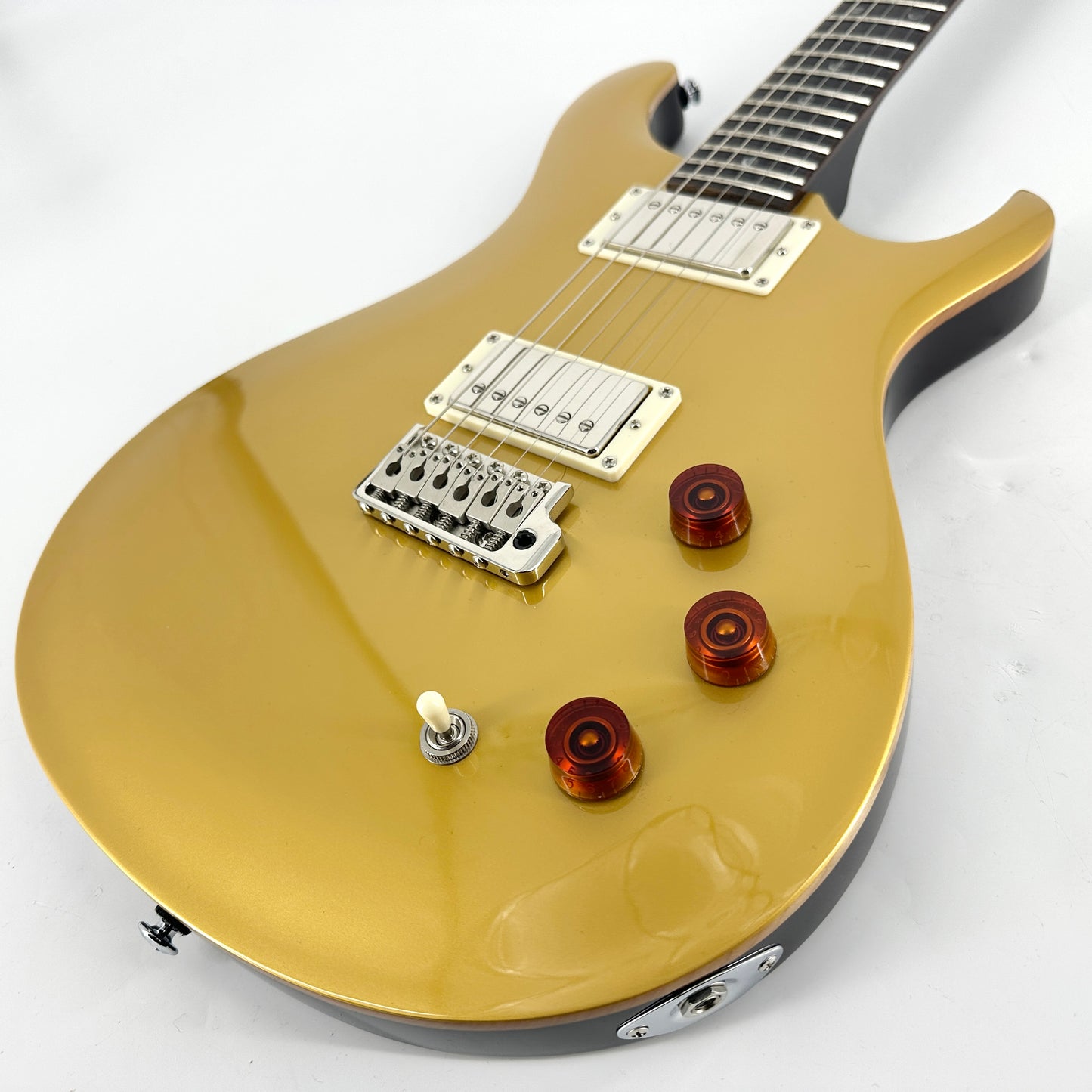 2023 PRS SE Signature DGT - Gold Top