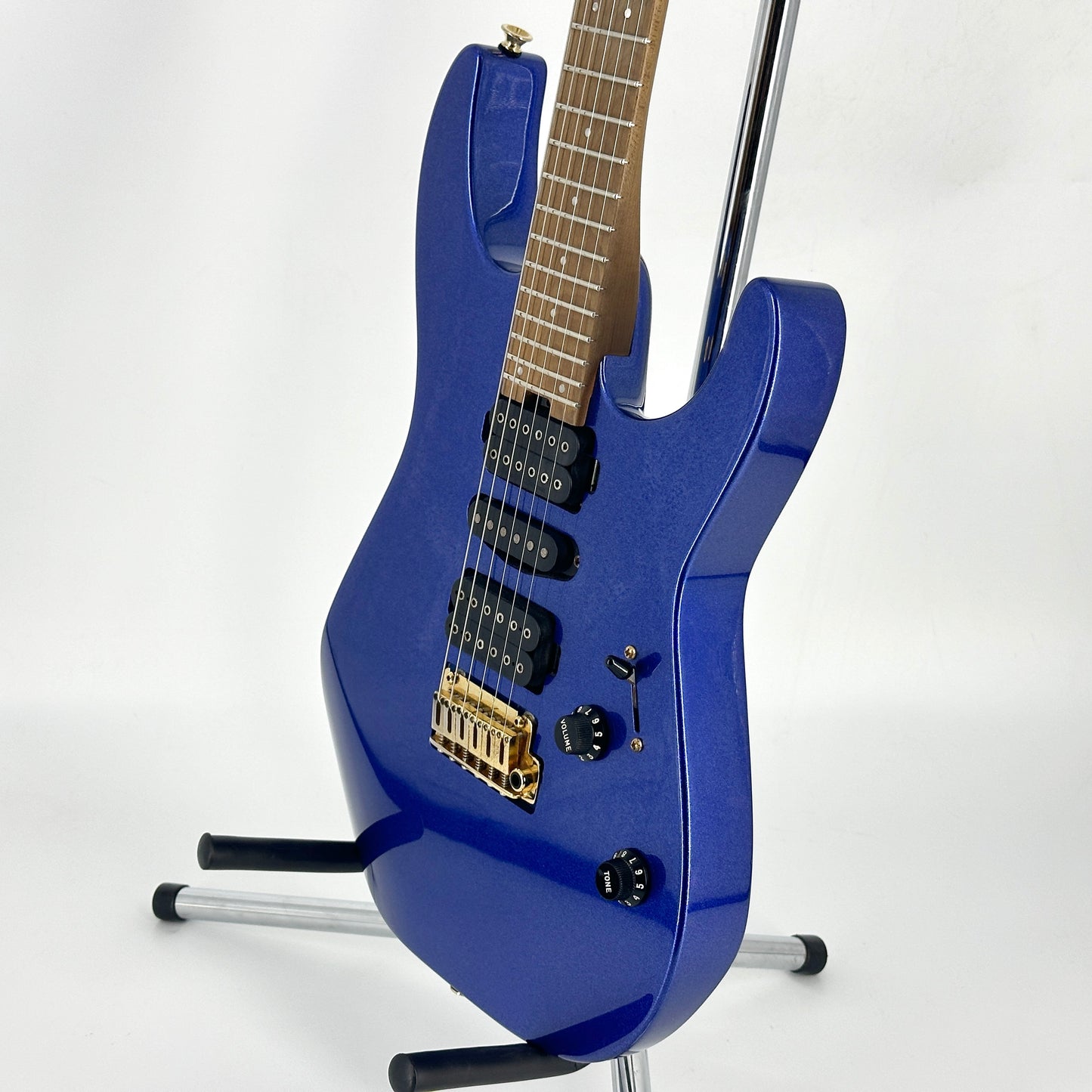 2020 Charvel Pro-Mod DK24 HSH 2PT CM - Mystic Blue